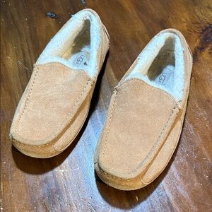 UGG MEN’S ASCOT SLIPPER🔥